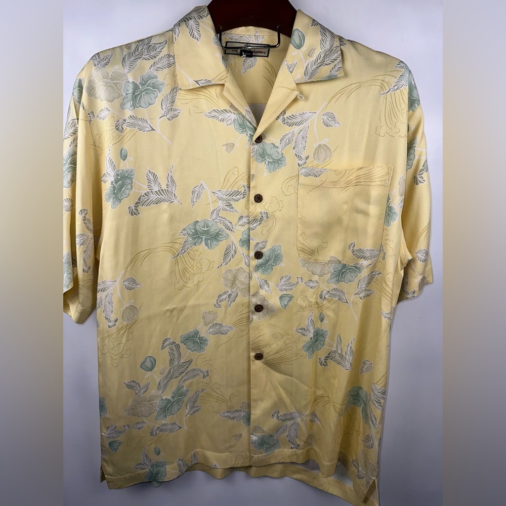 Tommy Bahama Silk 100%‎ Shirt Men's L Yellow Hawaiian Floral Short Sleeve Camp